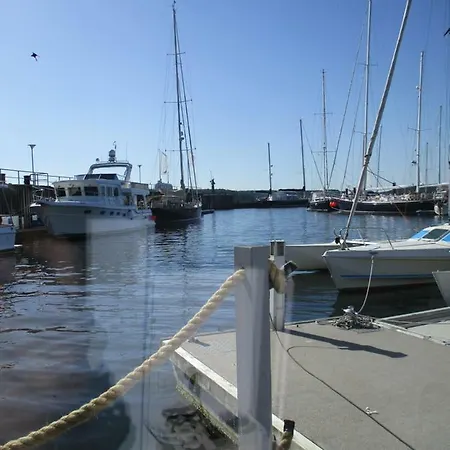 Hausboot Paulada-mare Båthotell *