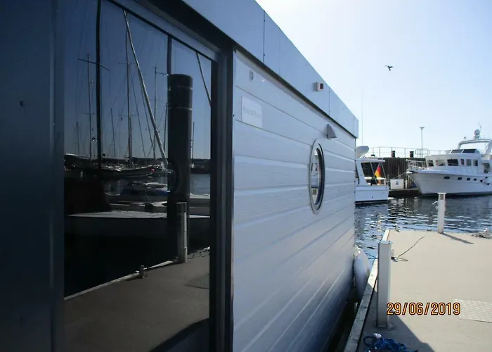 Hausboot Paulada-mare *